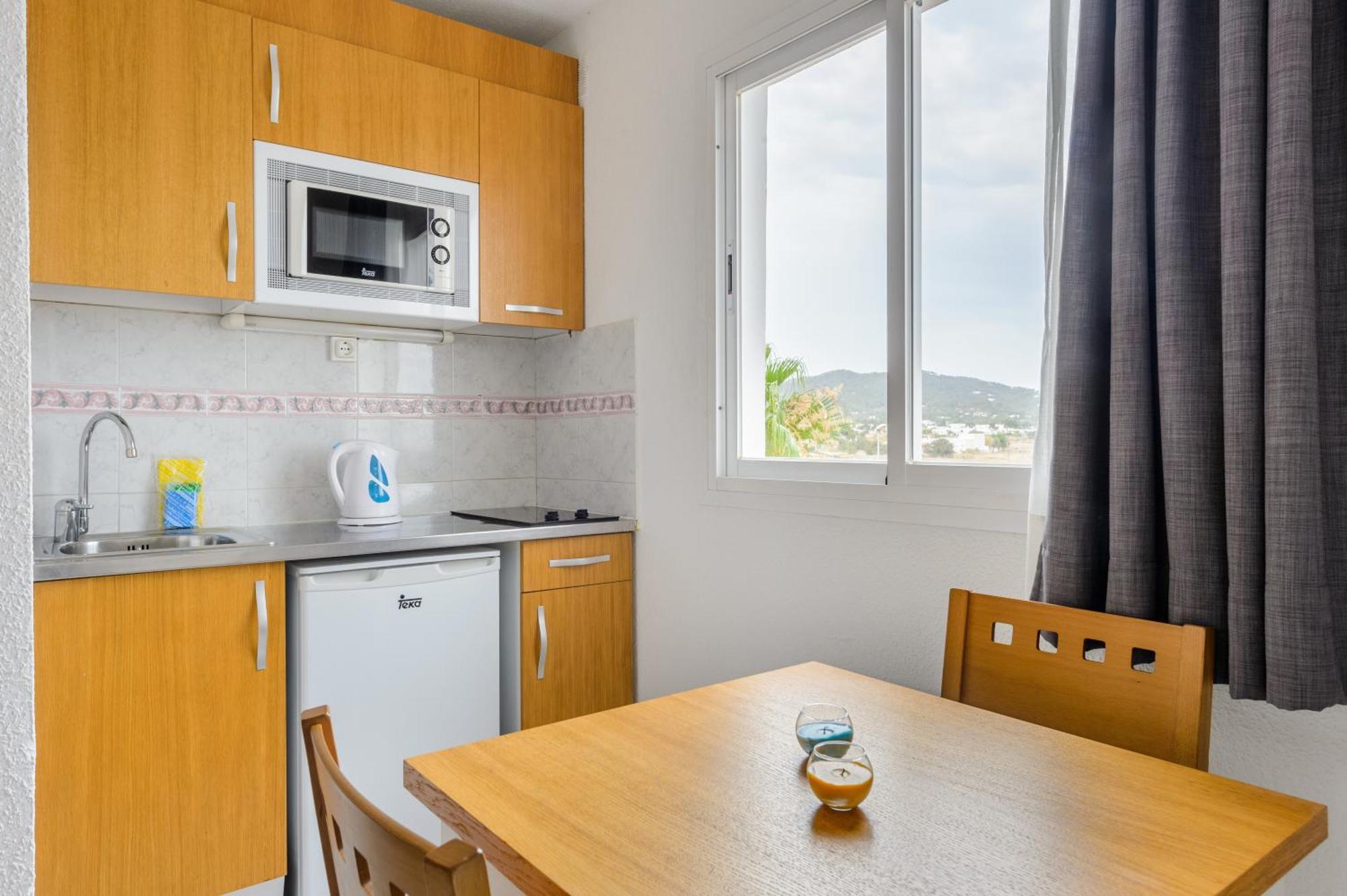 Hotel Apartamentos Vibra San Marino Сан-Антоніо Екстер'єр фото
