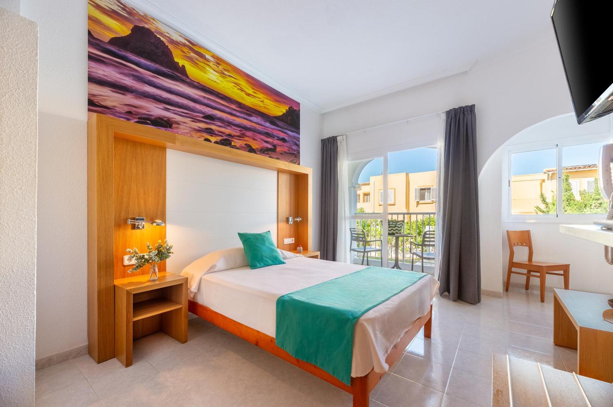 Hotel Apartamentos Vibra San Marino Сан-Антоніо Екстер'єр фото