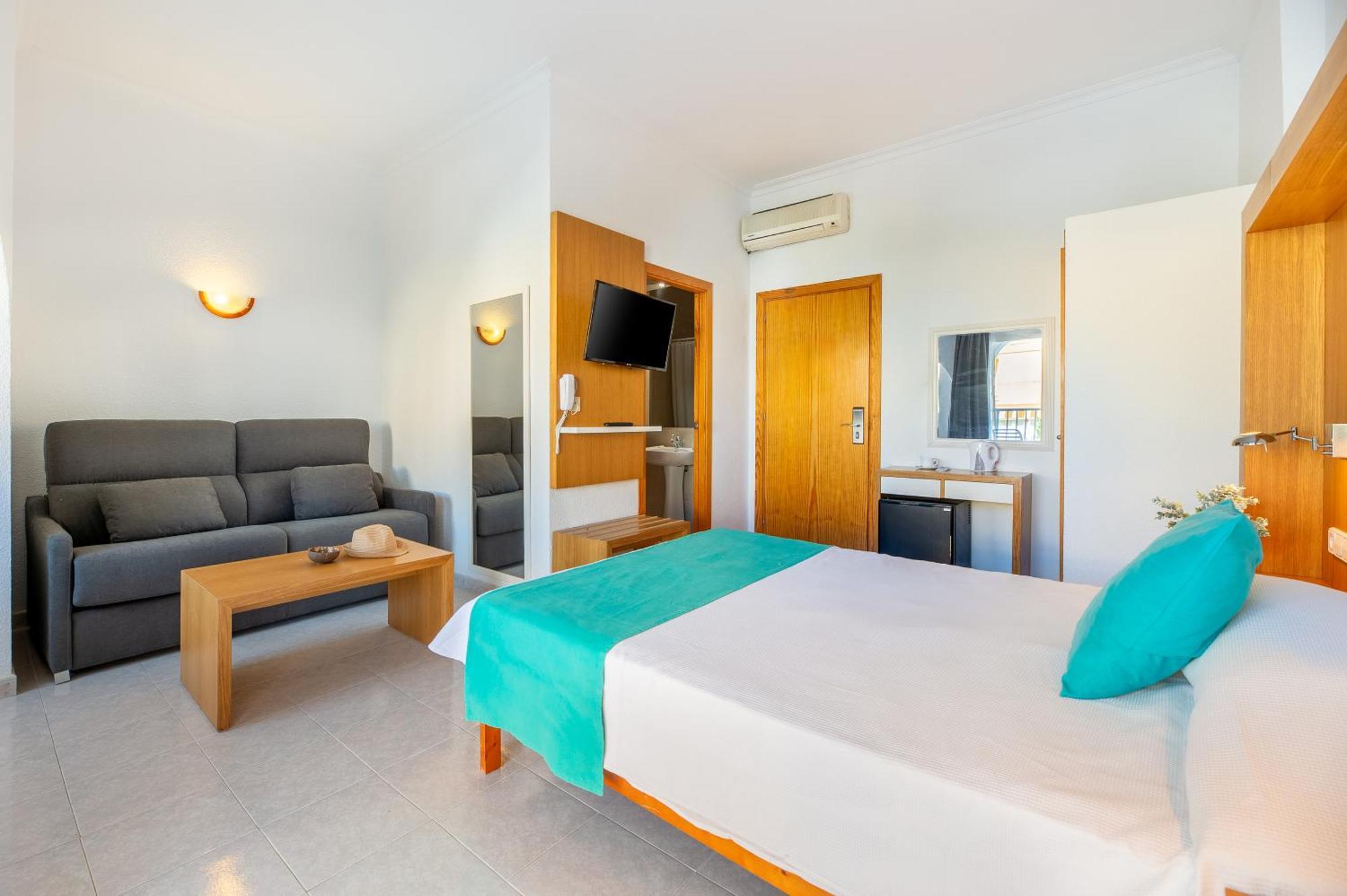 Hotel Apartamentos Vibra San Marino Сан-Антоніо Екстер'єр фото